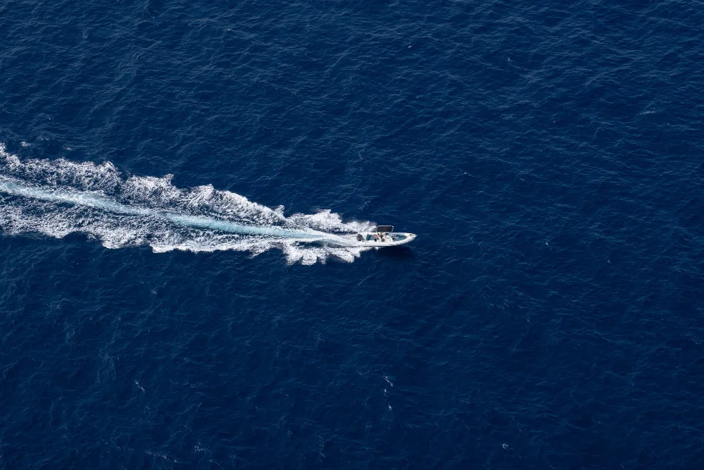 Choosing the Right Brand for Your Offshore Power Boat