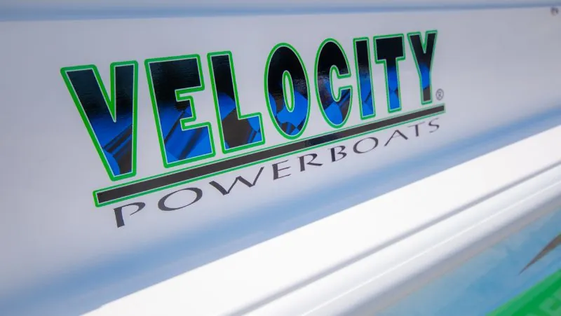 Velocity Powerboats - 230 SC