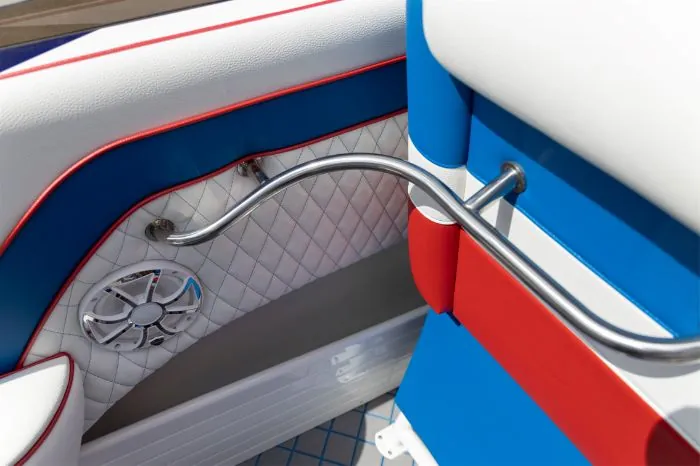 Velocity Powerboats - 260 VR