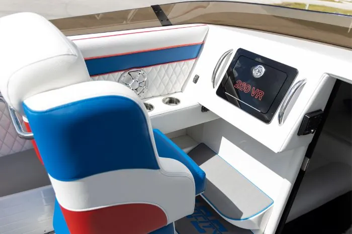Velocity Powerboats - 260 VR